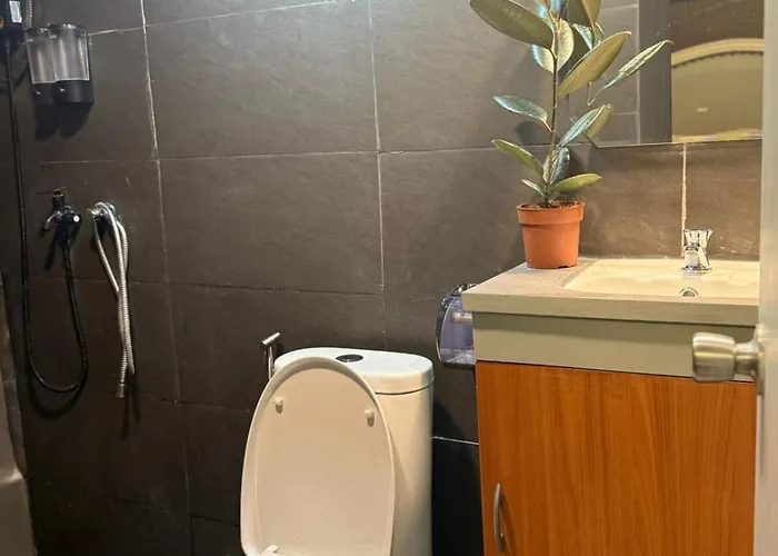 Aparthotel 2 Bedroom Loft Type With 2 Baths Near Ortigas Cbd *